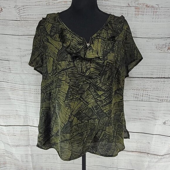 Cato 14/16W Green & Black Ruffle Blouse with Zipper - Picture 1 of 6